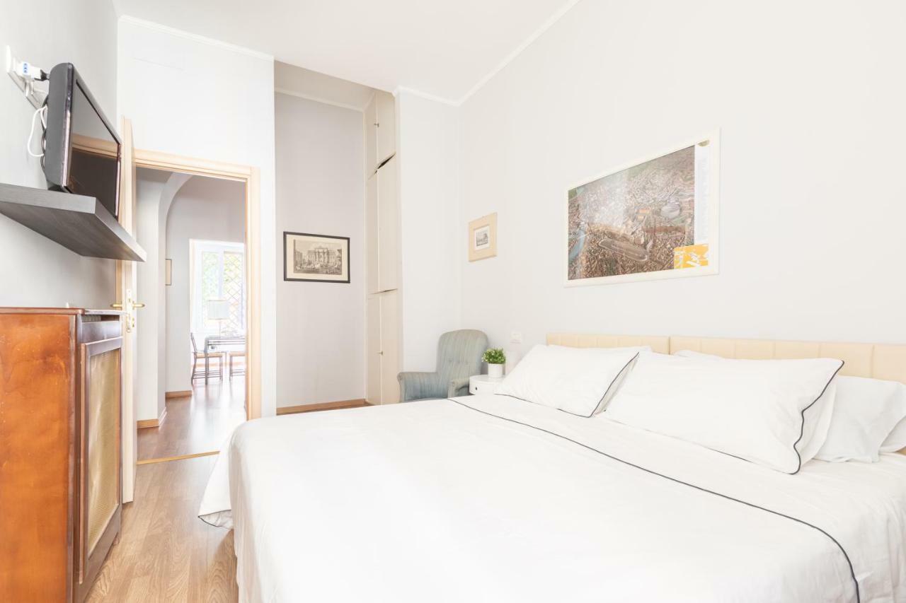 Guest house La Corte Pontificia 3*